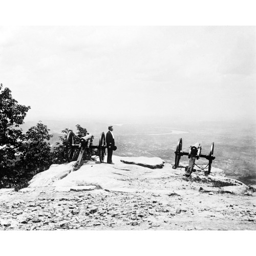 Cannons at Gettysburg National Military Park, Pennsylvania, circa 1918-1920