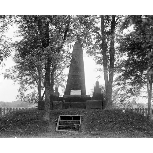 Henry Monument, Bull Run, Centreville, Virginia, circa 1918-1920