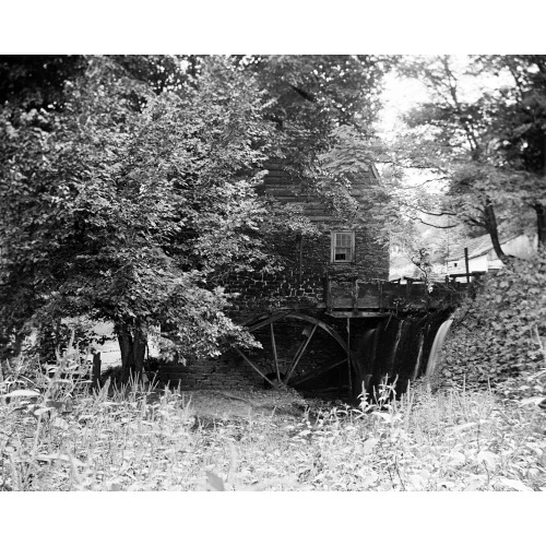 Ruins Of Old Mill On Potomac River, circa 1918-1920