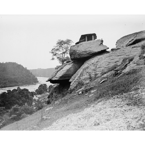 Jefferson Rocks, Harpers Ferry, West Virginia, circa 1918