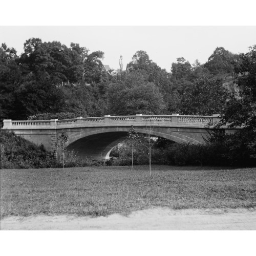 Zoo Park Bridge, circa 1918