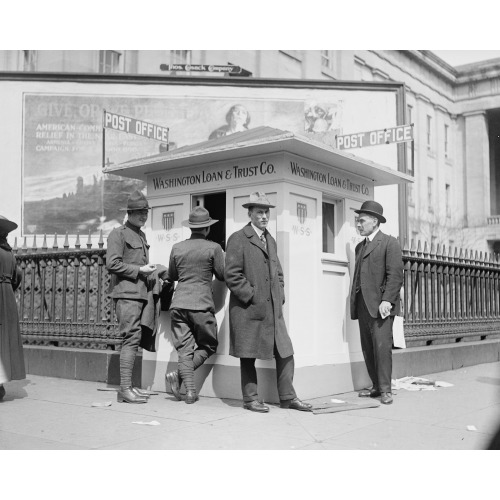 War Savings Stamp Booth, 9th & F, NW, Washington, D.C.