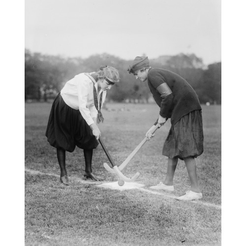 Girls Hockey