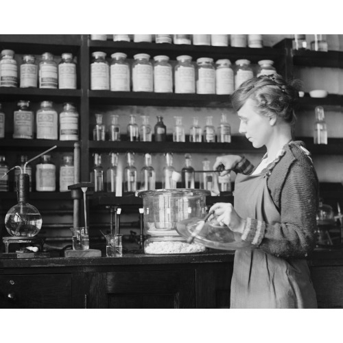 Miss Margaret D. Foster, Uncle Sam's Only Woman Chemist, Oct. 4/19