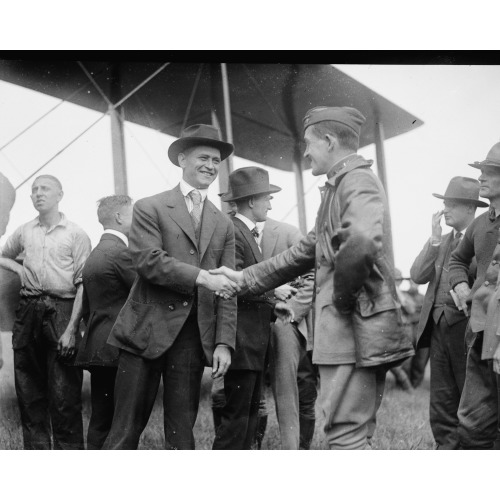 Maj. Scanlon, Commander At Bolling Field, Greets Mr Lawson, View 1