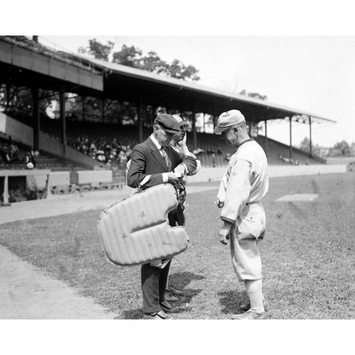 Ollie Chill & Clark Griffith, circa 1918