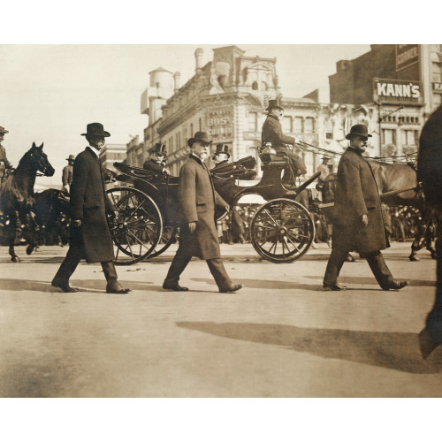 Theodore Roosevelt In Carriage On Pennsylvania Avenue On Way To Capitol, March 4, 1905