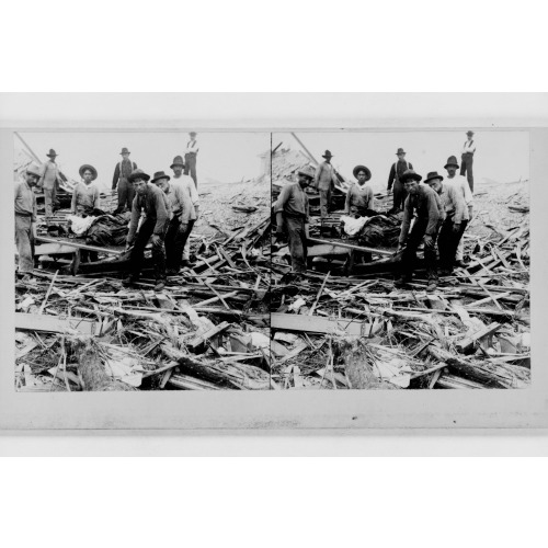 Carrying Out Bodies Just Removed From The Wreckage, Galveston, 1900