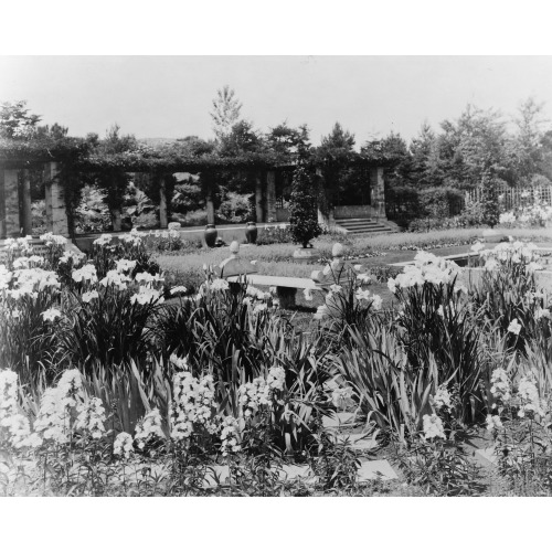 Beacon Hill House, Arthur Curtiss James House, Beacon Hill Road, Newport, Rhode Island. Blue...