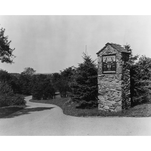 Surprise Valley Farm, Arthur Curtiss James Property, Beacon Hill Road, Newport, Rhode Island...