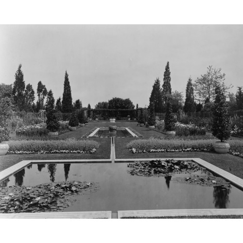 Beacon Hill House, Arthur Curtiss James House, Beacon Hill Road, Newport, Rhode Island. Blue...