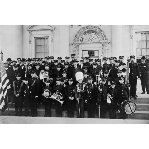 American Achievement Boys Touring The World, 1913