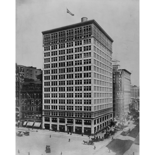 Everett Bldg. 4th Ave & 17th St., 1909