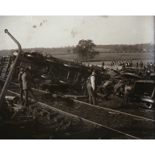 C H & D (I.E., Cincinnati, Hamilton, And Dayton) Train Wreck Below Dayton, Ohio, circa 1897
