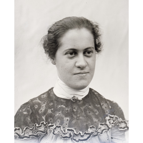 Harriet Silliman, Head And Shoulders, circa 1897