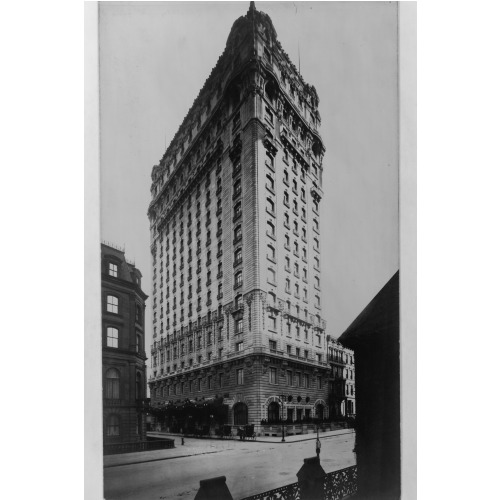 St. Regis Hotel, 5th Ave. & 55th St., 1905