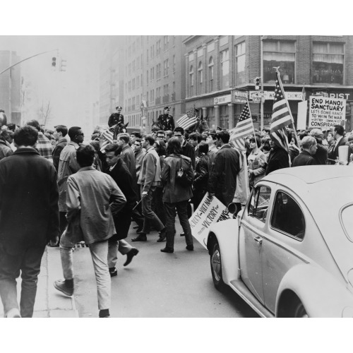 Demonstrators In Support Of The War In Vietnam, 1967