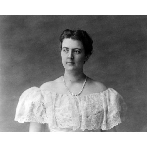 Frances F. Cleveland, wife of Grover Cleveland, 1897, View 3