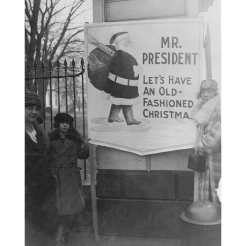 A Political Amnesty Picket At The White House Today, 1922
