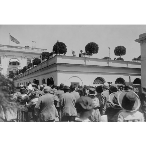 Mrs. Harding Greeting Confederate Veterans As They Arrived At The White House Today, 1922