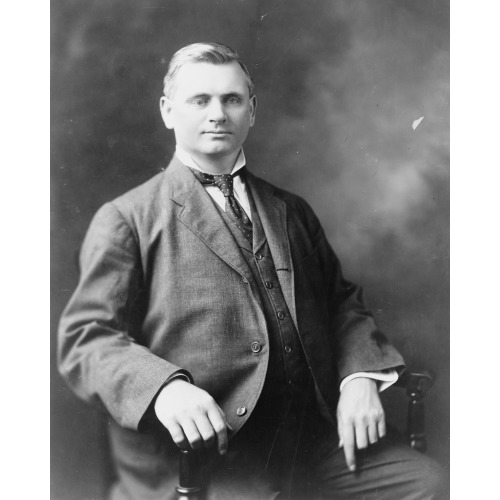 Thomas Gore, Three-Quarter-Length Portrait, Seated, Facing Front, 1908