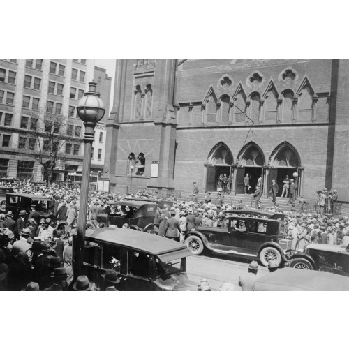 First Congregational Church, President And Mrs. Coolidge, Easter