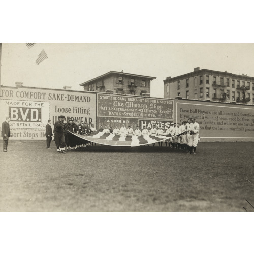 Buffalo Bisons i.e., Buffalo Buffeds And Brooklyn Tip Tops, 1914