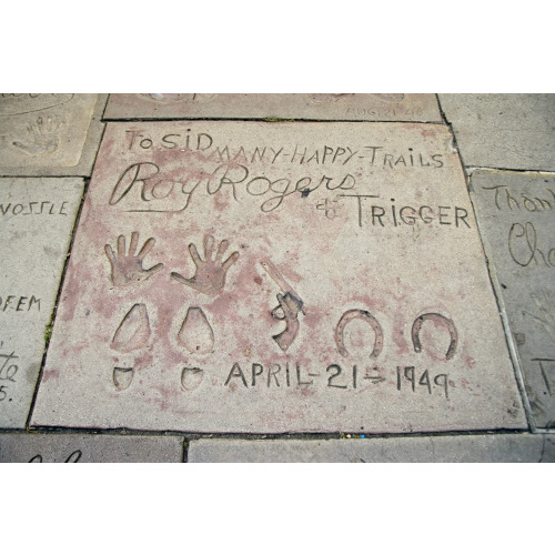 Roy Roger's Hand And Footprints, Grauman's Chinese Theatre