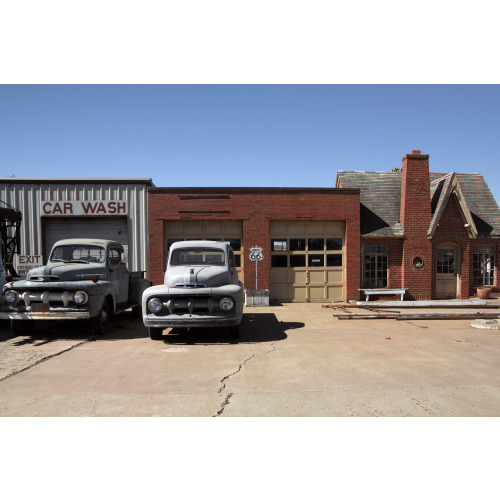 Vintage Phillips 66 Gas Station And Historic Cars, Route 66, Chandler, Oklahoma, 2006
