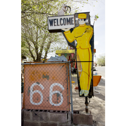 Snow Cap Drive-In Detail, Seligman, Arizona