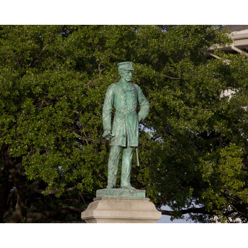 Statue, Rear Admiral Semmes C.S.A. Navy, Mobile, Alabama, View 2