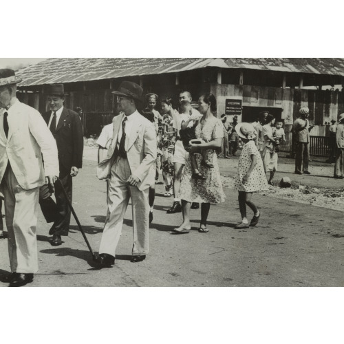 Six Hundred Japanese Leave Singapore, circa 1941