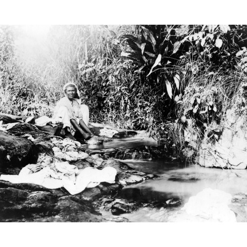 Puerto Rican Laundry, 1903