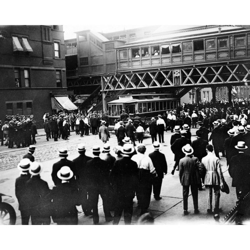 Strikes, Street Railways, New York, Stopped Car, 1916