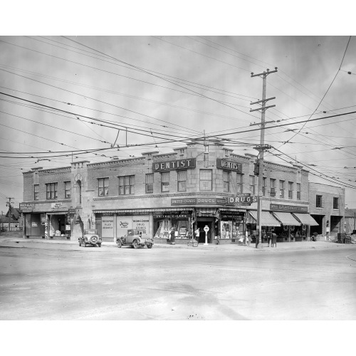 Dr. Higgins, Exterior Bldg., circa 1900-1920